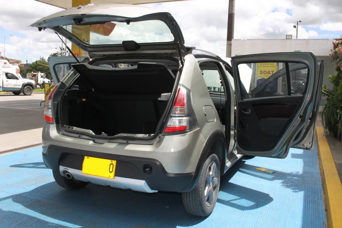 Renault Stepway 1.6l 2014 Gris