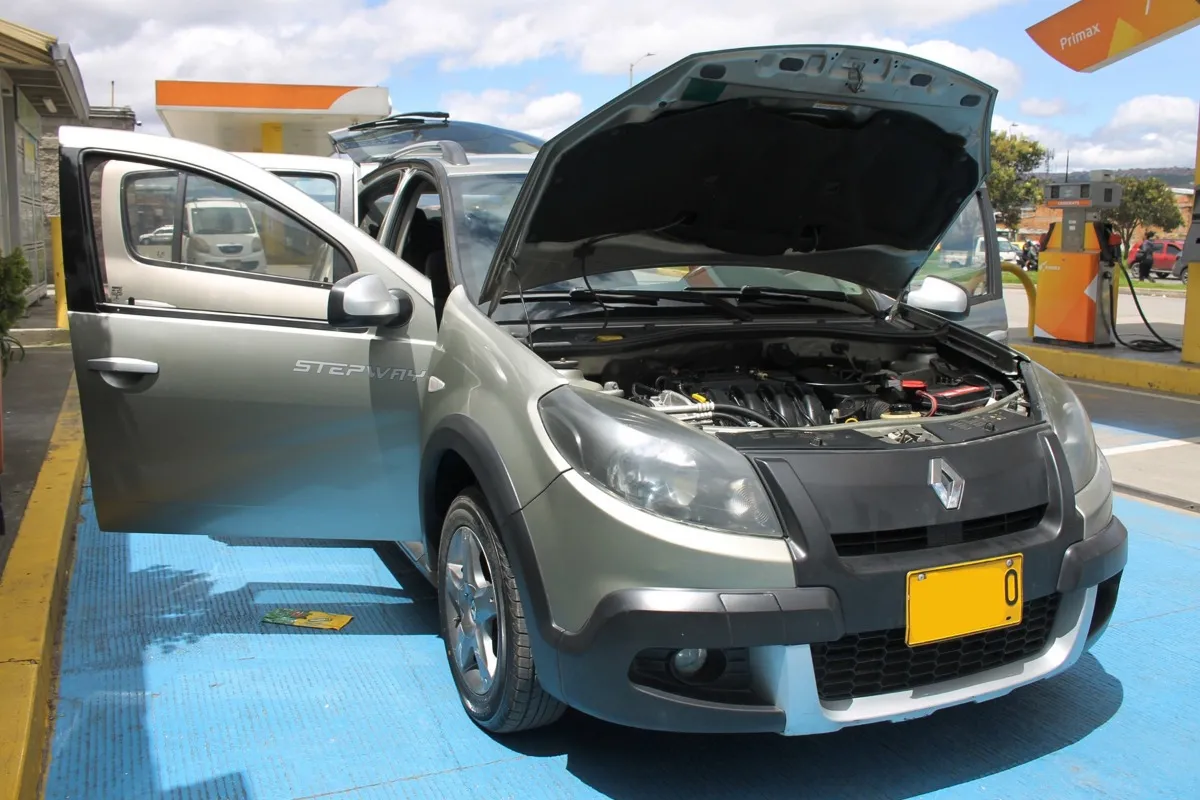 Renault Stepway 1.6l 2014 Gris