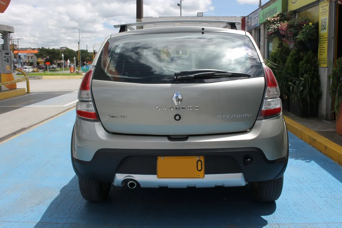 Renault Stepway 1.6l 2014 Gris