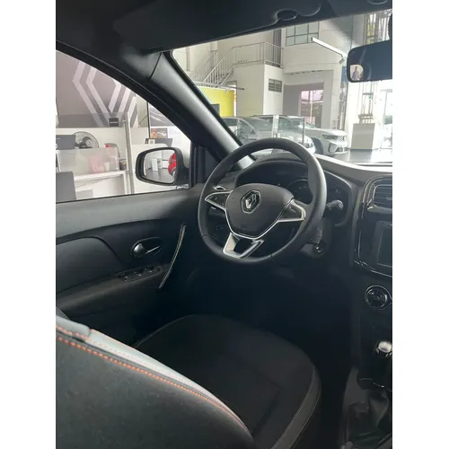 Renault Stepway 2026 Gris Bogotá