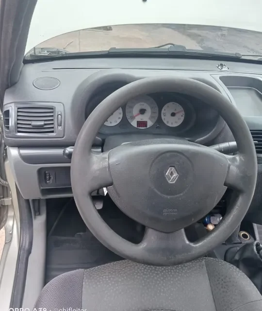 Renault Symbol 1.4 Alize 2007 dorado1