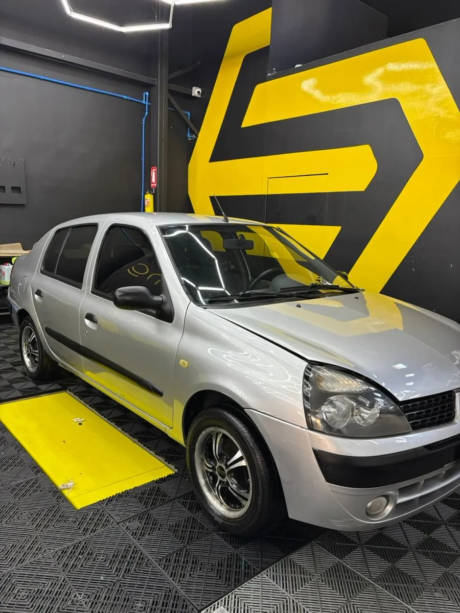 Renault Symbol 2006 Plateado Medellín