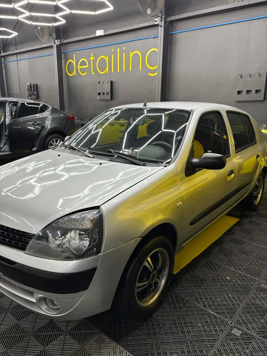 Renault Symbol 2006 Plateado Medellín