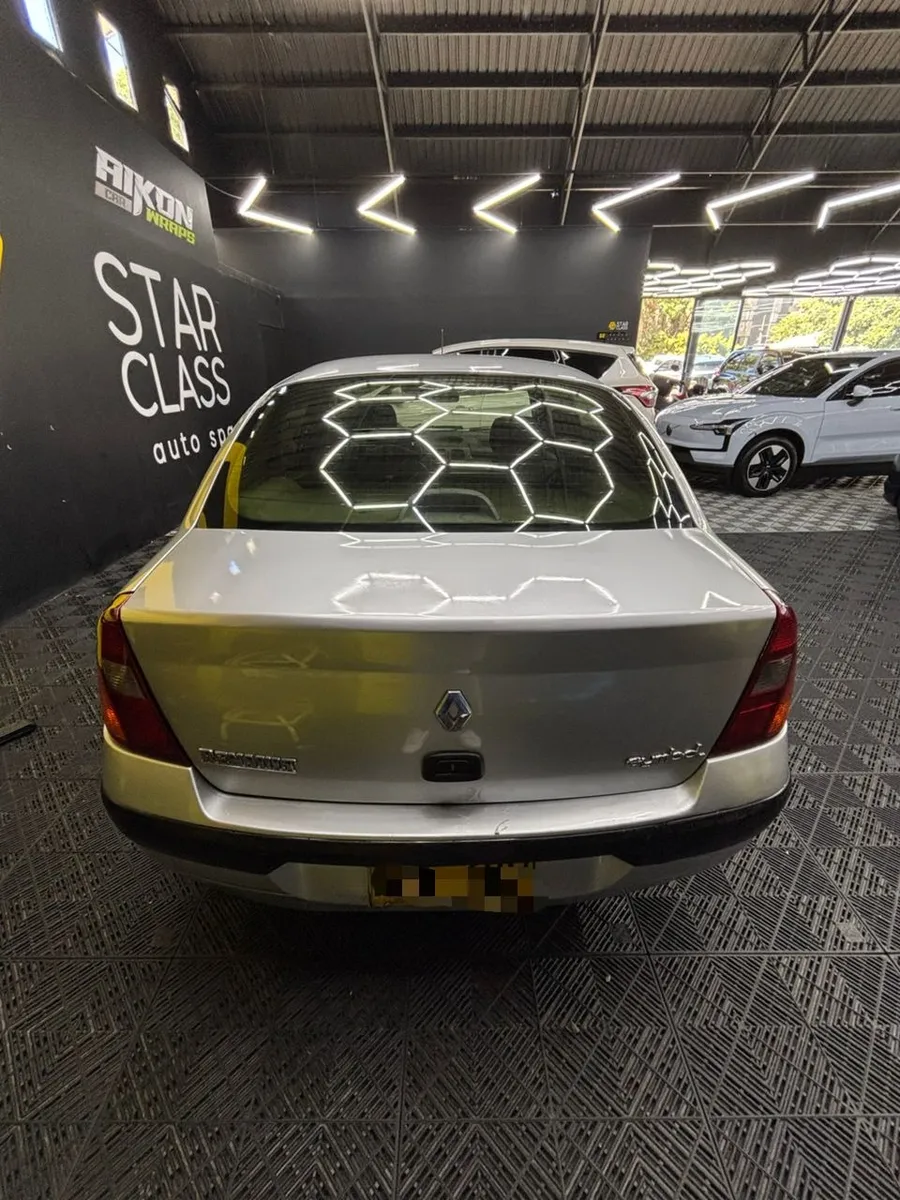 Renault Symbol 2006 Plateado Medellín
