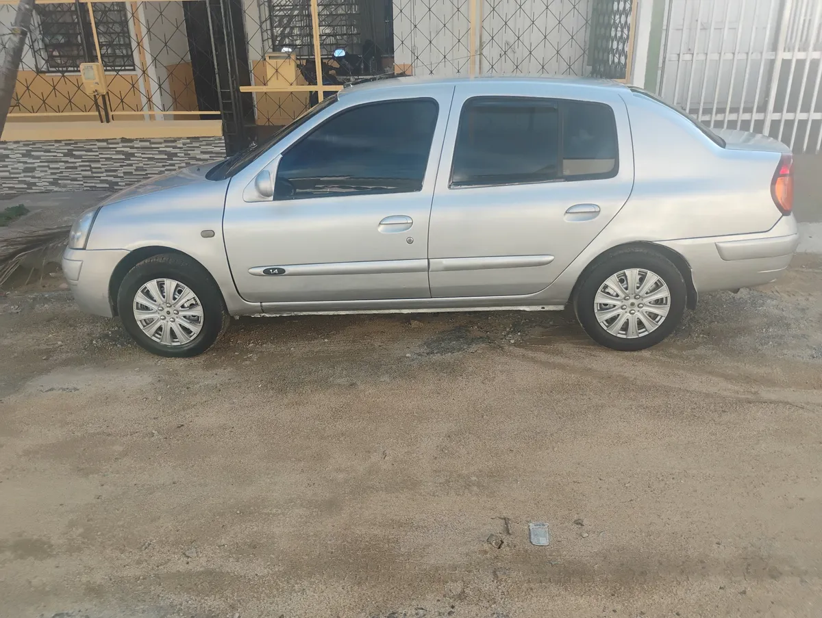 Renault Symbol 2005 Gris Ibagué