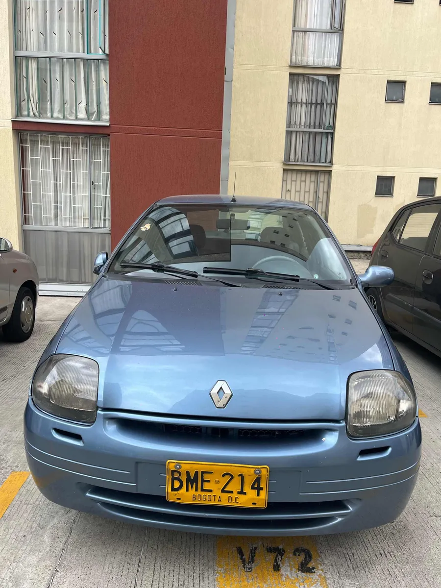 Renault Symbol 2002 Azul Bogotá