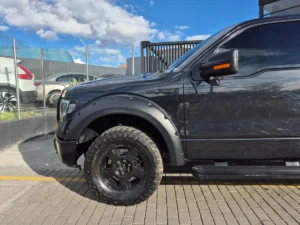 Ford F-150 2010 Negro Bogotá