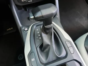 Kia K4 GT Line 2025 Gris Sabaneta