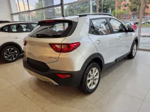 Kia Stonic 2026 Plateado Bogotá
