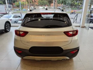 Kia Stonic 2026 Plateado Bogotá