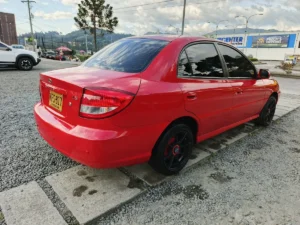 Kia 2011 Rojo Manizales