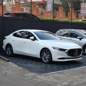 Mazda 3 2022 Blanco Floridablanca