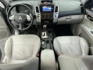 Mitsubishi Nativa 2015 Gris La Calera