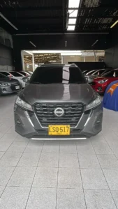 Nissan Kicks 2023 Gris Cali