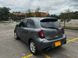 Nissan March 2022 Gris Bogotá