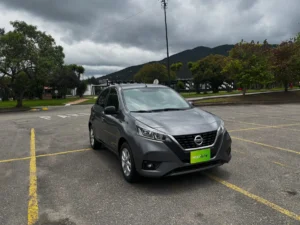 Nissan March 2022 Gris Bogotá