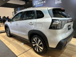 Suzuki S-Cross 2025 Plateado Bogotá