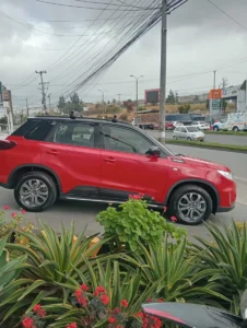 Suzuki Vitara Suzuki 2024 Rojo Pasto