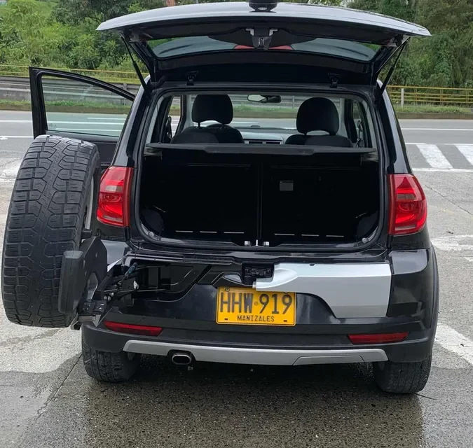 Se vende Volkswagen CrossFox 2015 Negro9