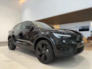 Volvo EC 40 2025 Negro Chía