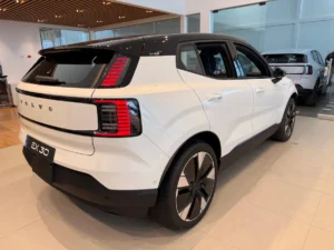 Volvo EX 30 2025 Blanco Chía