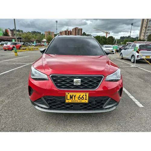 Seat Arona 2023 Rojo Bogotá