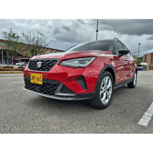 Seat Arona 2023 Rojo Bogotá
