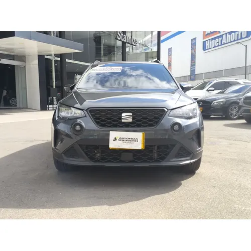 Seat Arona 2024 Gris Bogotá