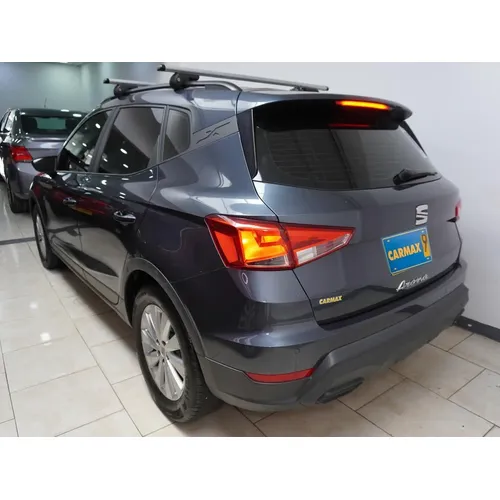 Seat Arona 2024 Gris Bogotá