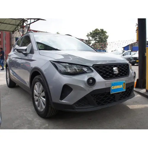 Seat Arona 2024 Plateado Bogotá