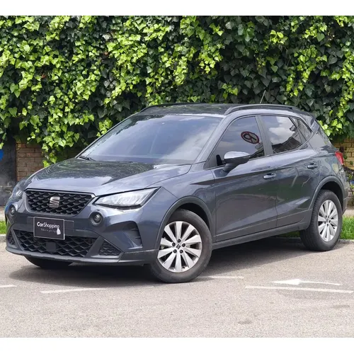 Seat Arona 2024 Gris Bogotá