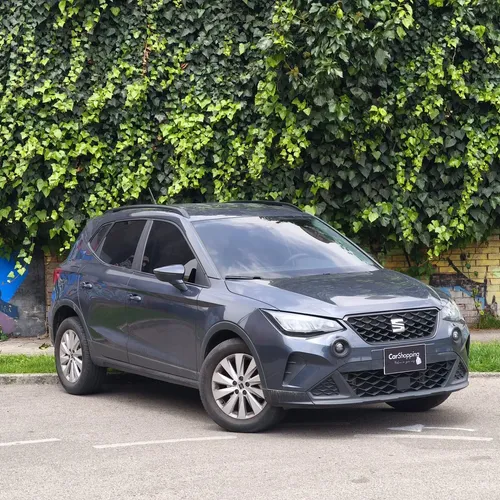 Seat Arona 2024 Gris Bogotá