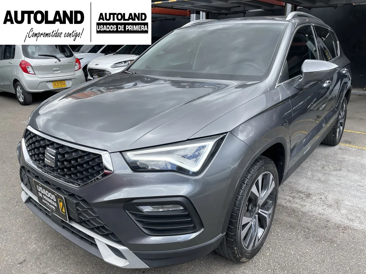 Seat Ateca 2023 Gris Bogotá