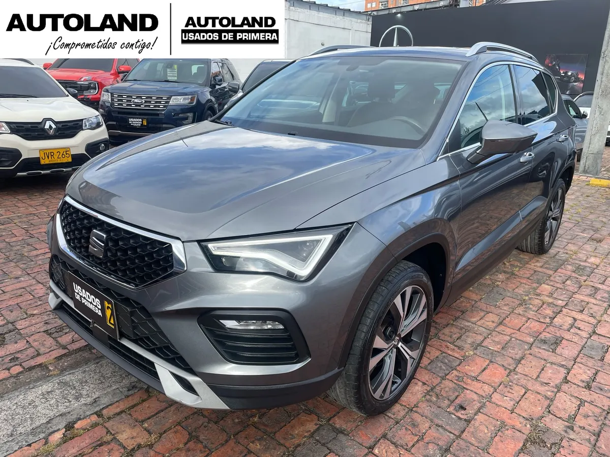 Seat Ateca 2023 Gris Bogotá