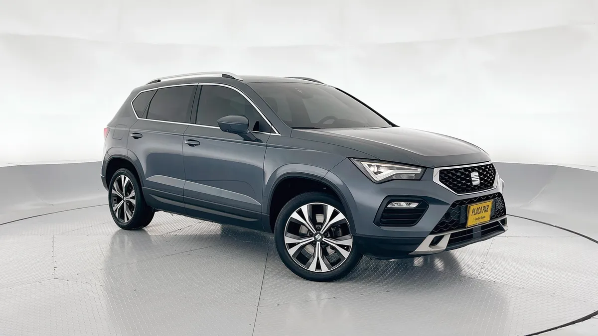 Seat Ateca 2022 Gris Chía