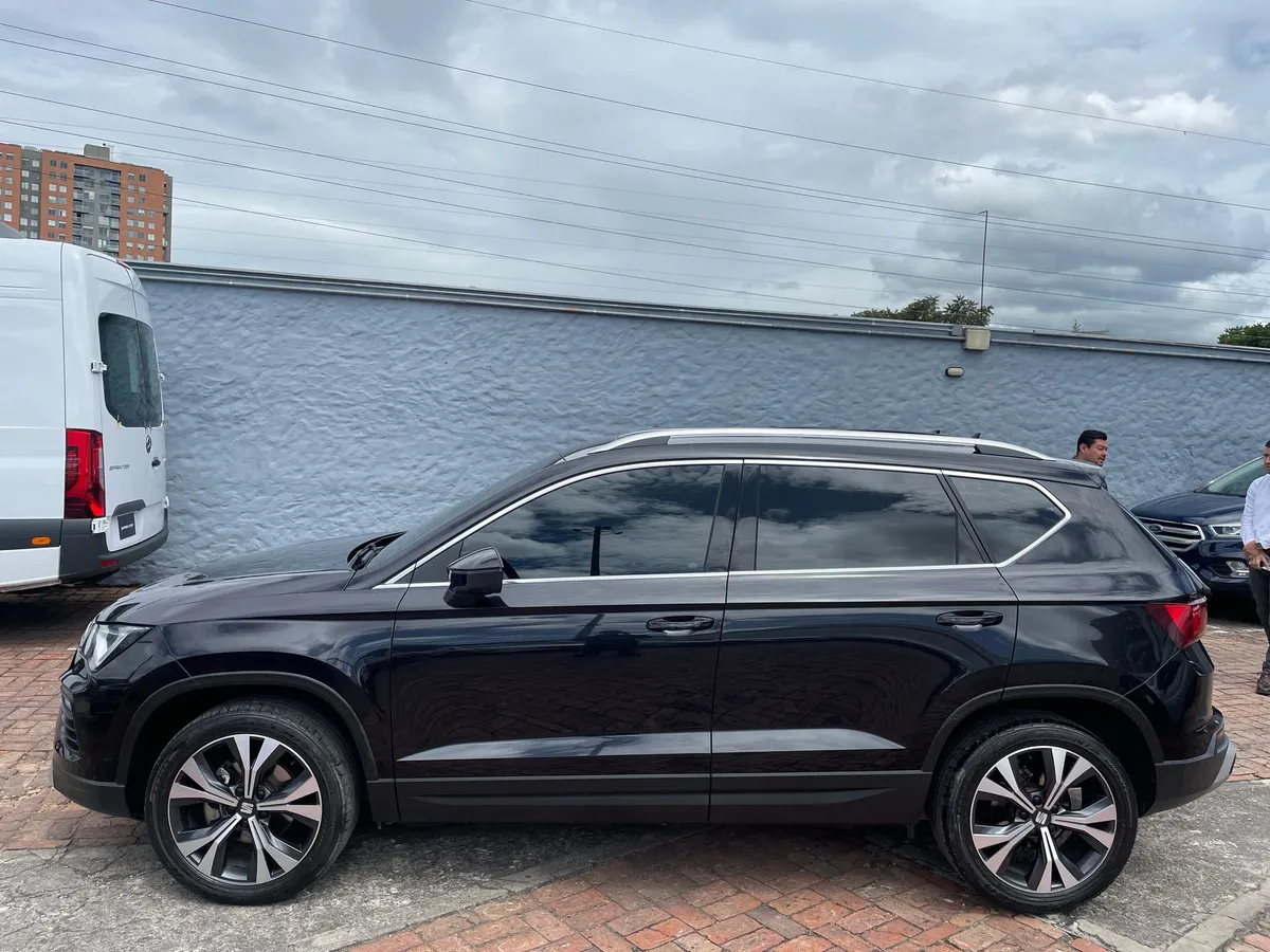 Seat Ateca 2023 Negro Bogotá
