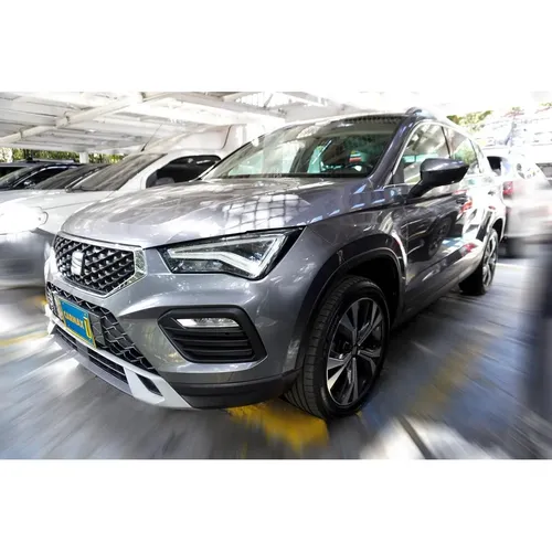 Seat Ateca 2023 Gris Bogotá