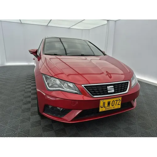 Seat Leon 2020 Rojo Bogotá