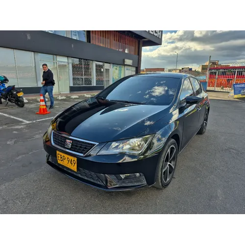 Seat Leon 2017 Negro Bogotá