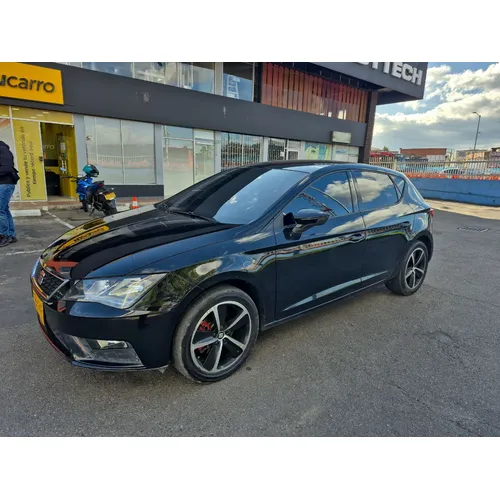 Seat Leon 2017 Negro Bogotá