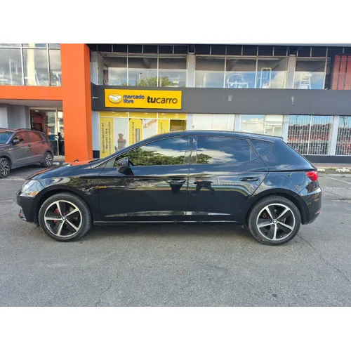 Seat Leon 2017 Negro Bogotá