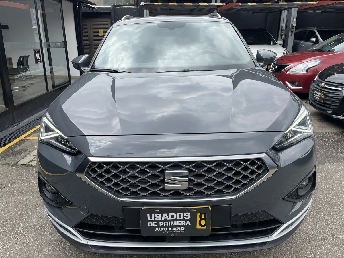 Seat Tarraco 2024 Gris Bogotá