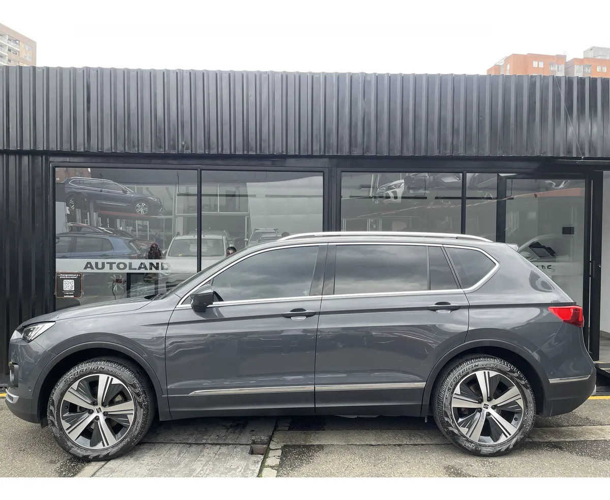 Seat Tarraco 2024 Gris Bogotá