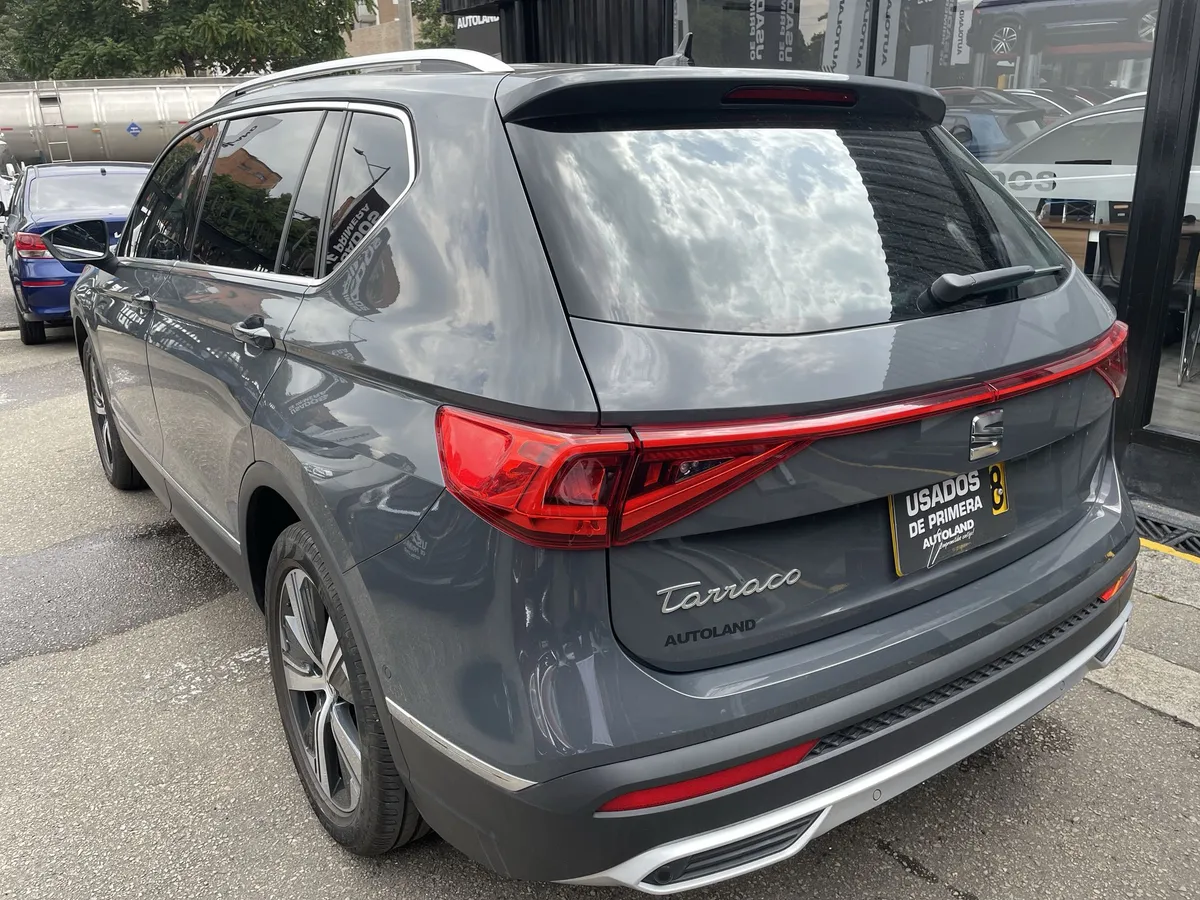 Seat Tarraco 2024 Gris Bogotá