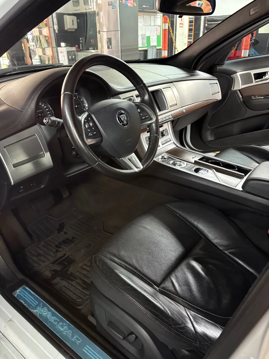 Jaguar XF 2015 Blanco Bucaramanga