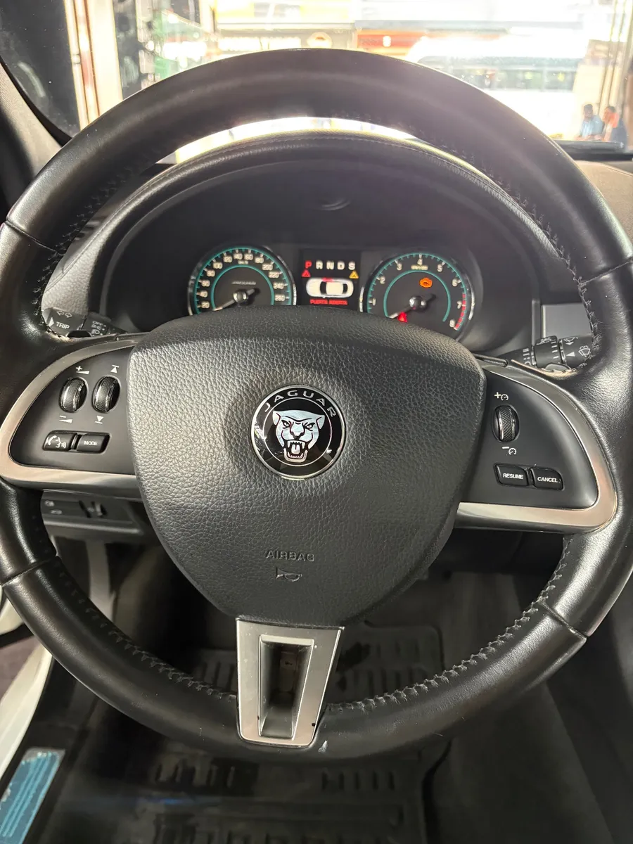 Jaguar XF 2015 Blanco Bucaramanga