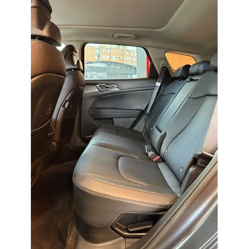 Kia Sportage Zenith 2026 Gris Bogotá