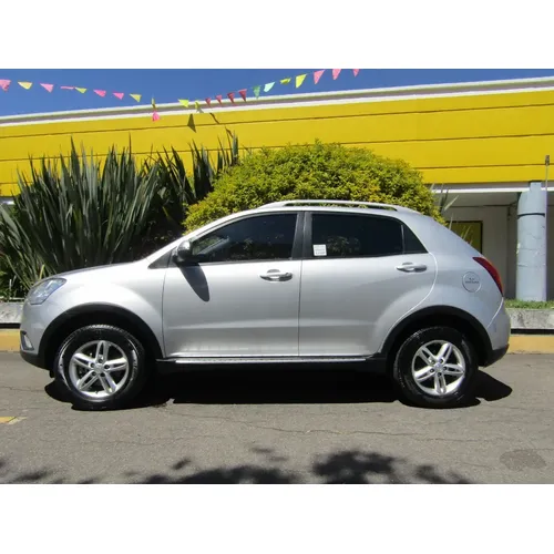 SsangYong Korando 2013 Plateado Bogotá