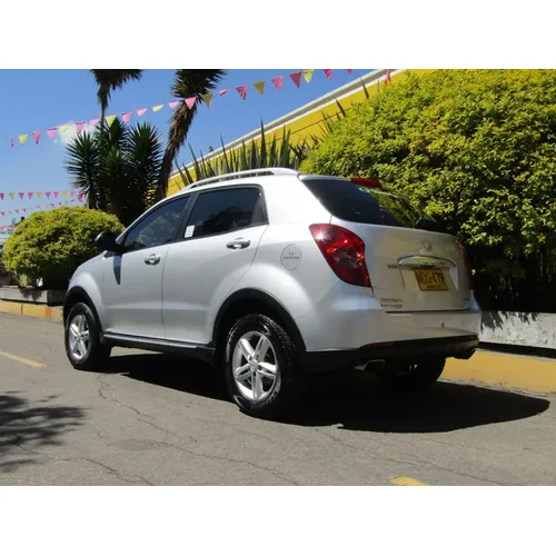 SsangYong Korando 2013 Plateado Bogotá