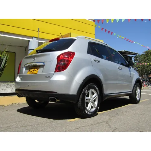 SsangYong Korando 2013 Plateado Bogotá